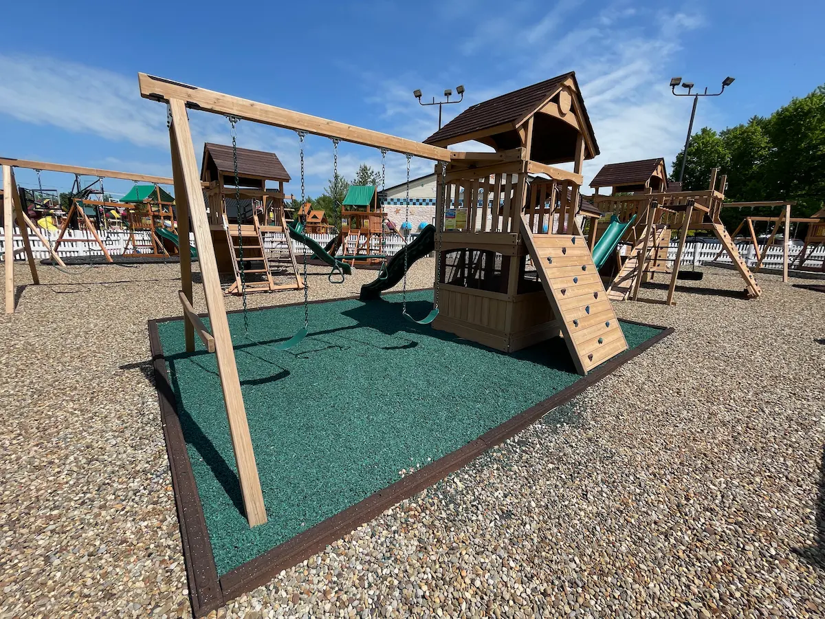 outdoor swing sets streetsboro