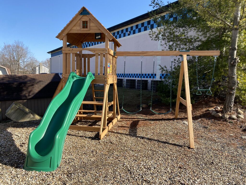affordable swing set 2