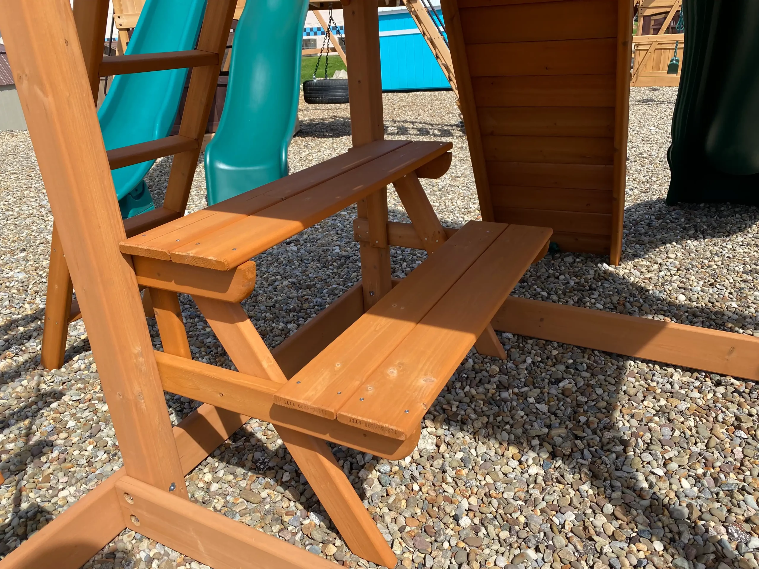 3 person swing set with canopy Champaign Illinois