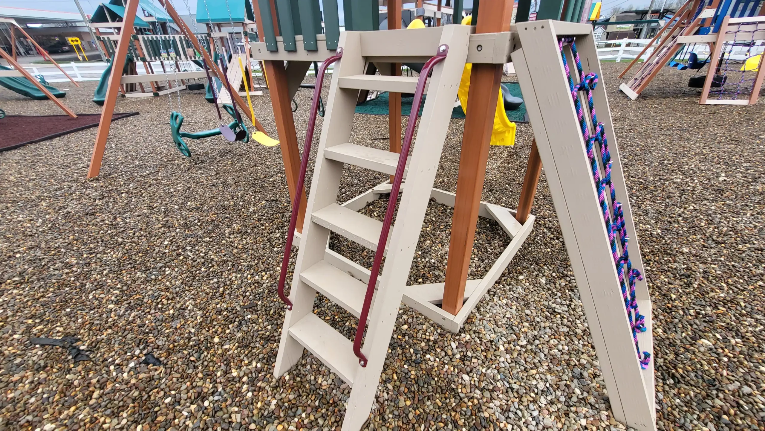 family swing set Dublin Ohio