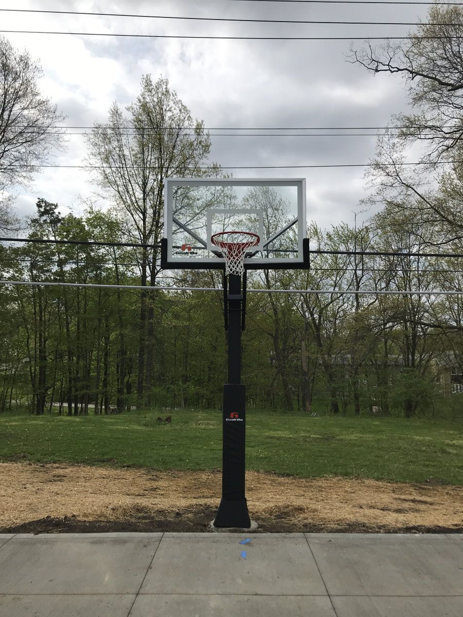 playground basketball near me Russell ohio